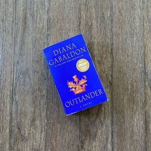 4/$20 Outlander by Diana Gabaldon